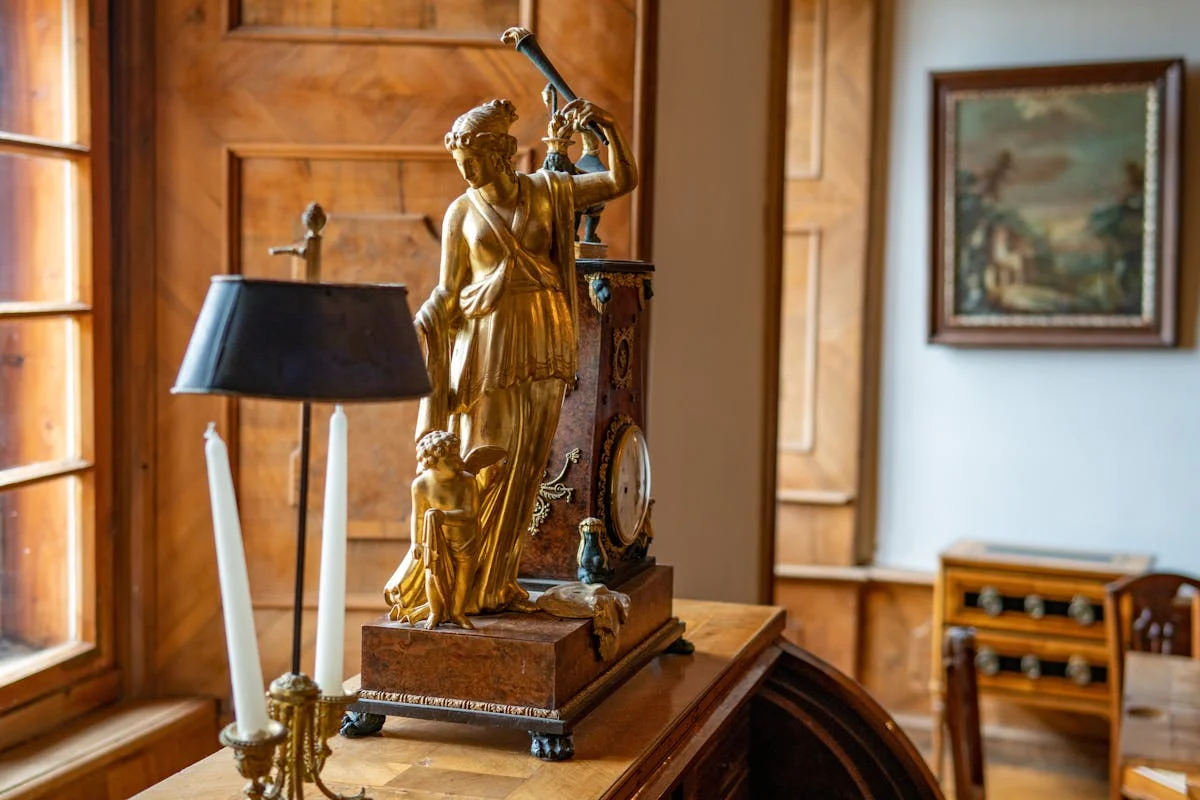 How to Move Your Valuable Art and Antiques Across Canada Without a Scratch