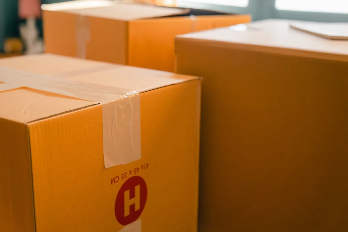 Top Shipping Mistakes to Avoid When Moving to Canada – A Guide for International Movers