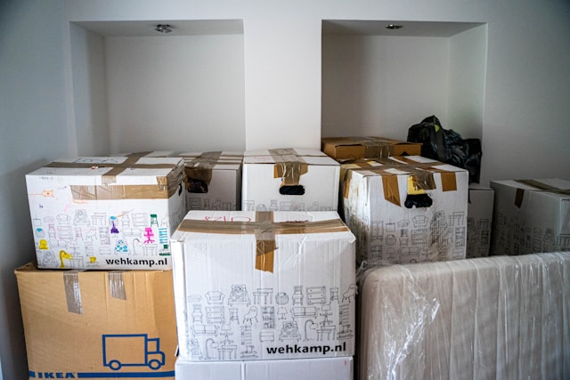 Inside a Downtown Toronto Office Move: Certified Commercial Mover Sourcing for High-Rise Office Transitions